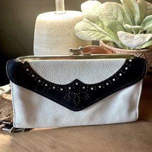 Vintage Princess Gardner cowhide leather wallet